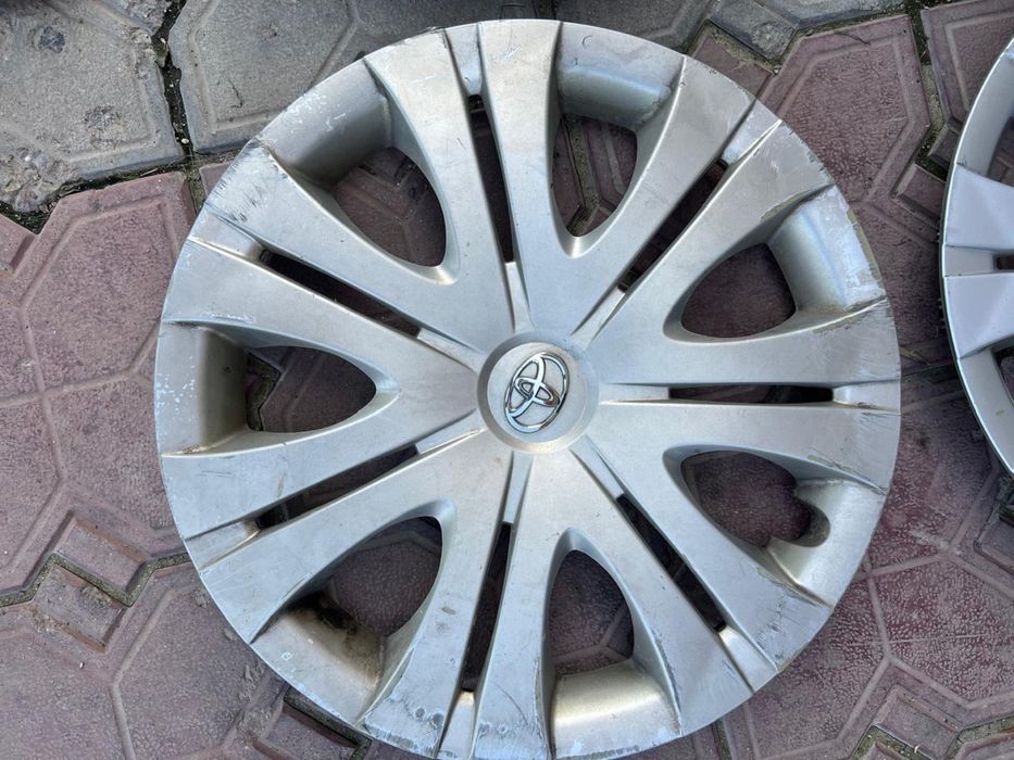 Колпаки на автомашину TOYOTA