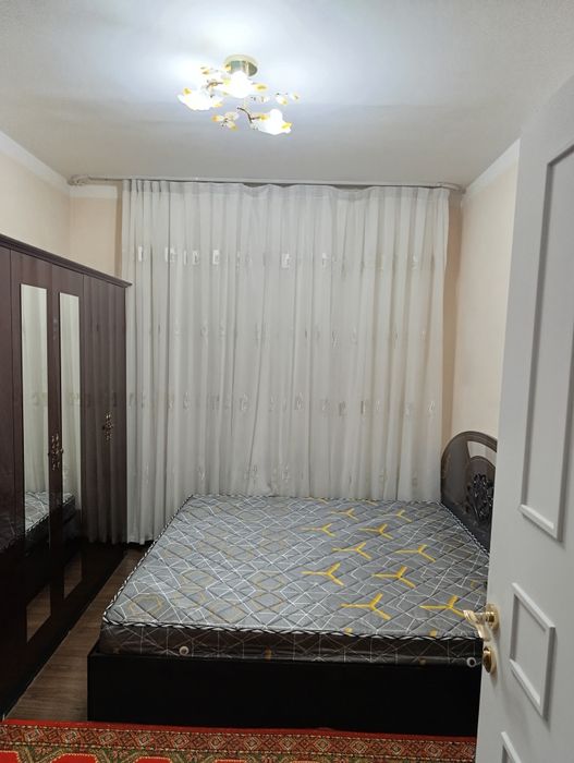 Квартира сотилади 3 хонали. Сергели метро  ёнида