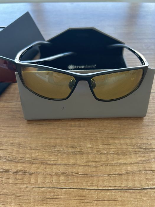 True dark Glasses