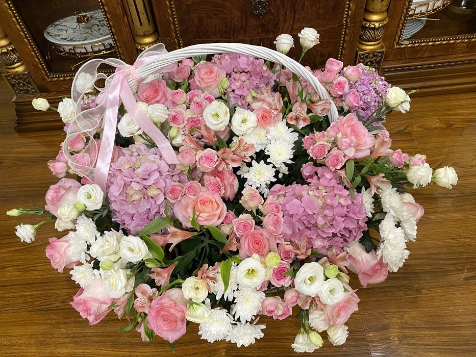 Цветы. Букет корзина