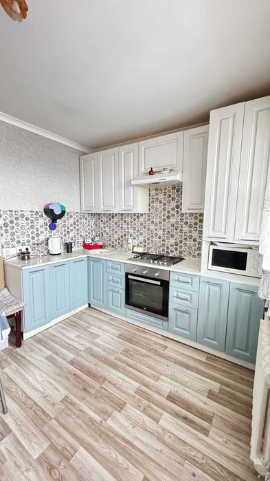 Продам 3 ком. кв в районе Военного института! 85 кв.м