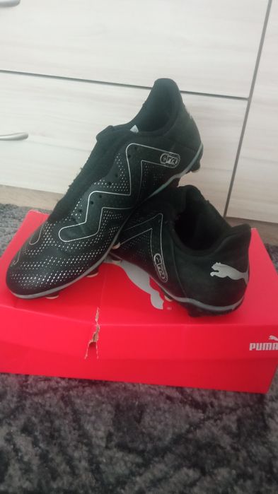 Бутонки Puma FUTURE PLAY FG/AG Номер 40