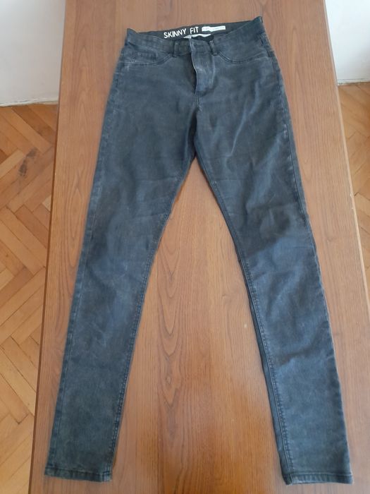 Дамски сиви скини дънки