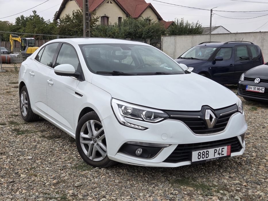 RENAULT Megane 2017 — imagine 2