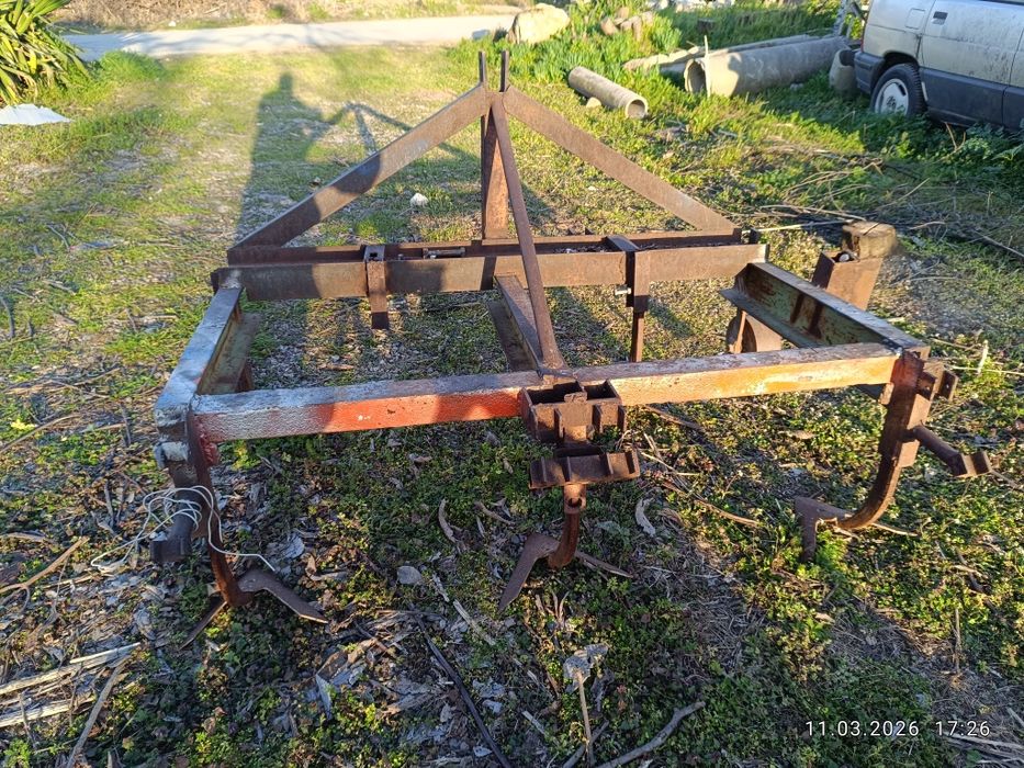 Продавам култиватор и плуг