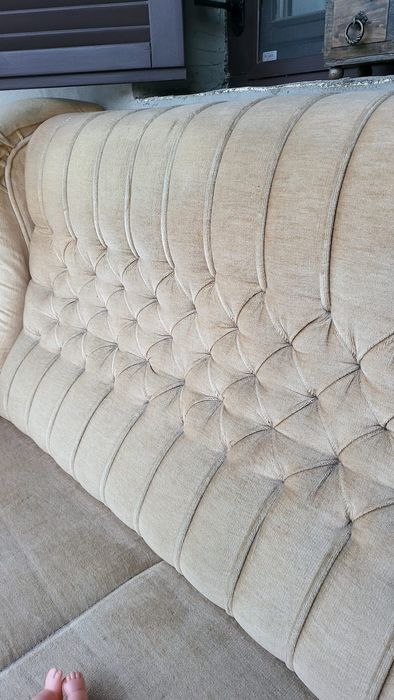 Vând canapea din lana