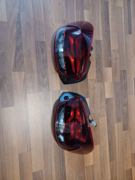 Lampa stop Dacia Spring