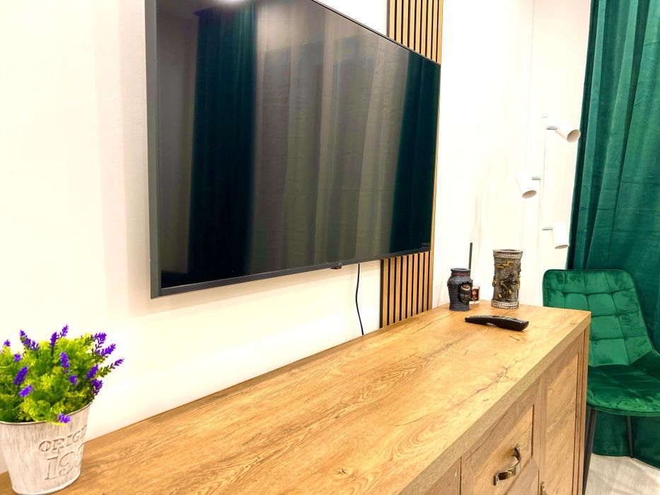 Proprietar închiriez Studio 2 camere Cosmopolis