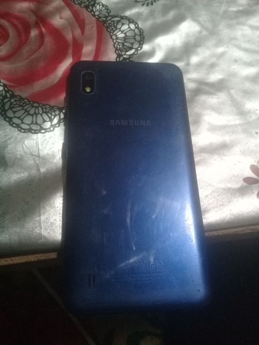 Samsung A10 32gb