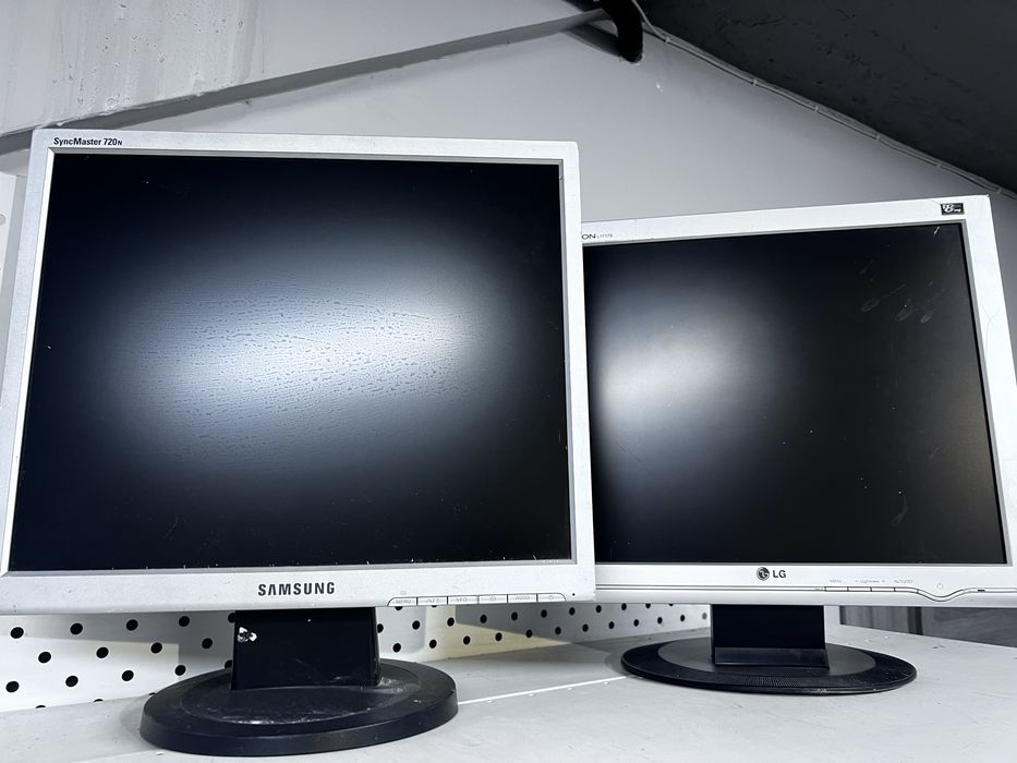 Мониторы 17, 19 дюймов офисные