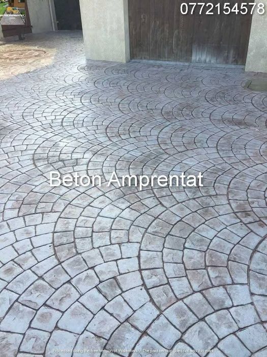 Beton Amprentat Verical