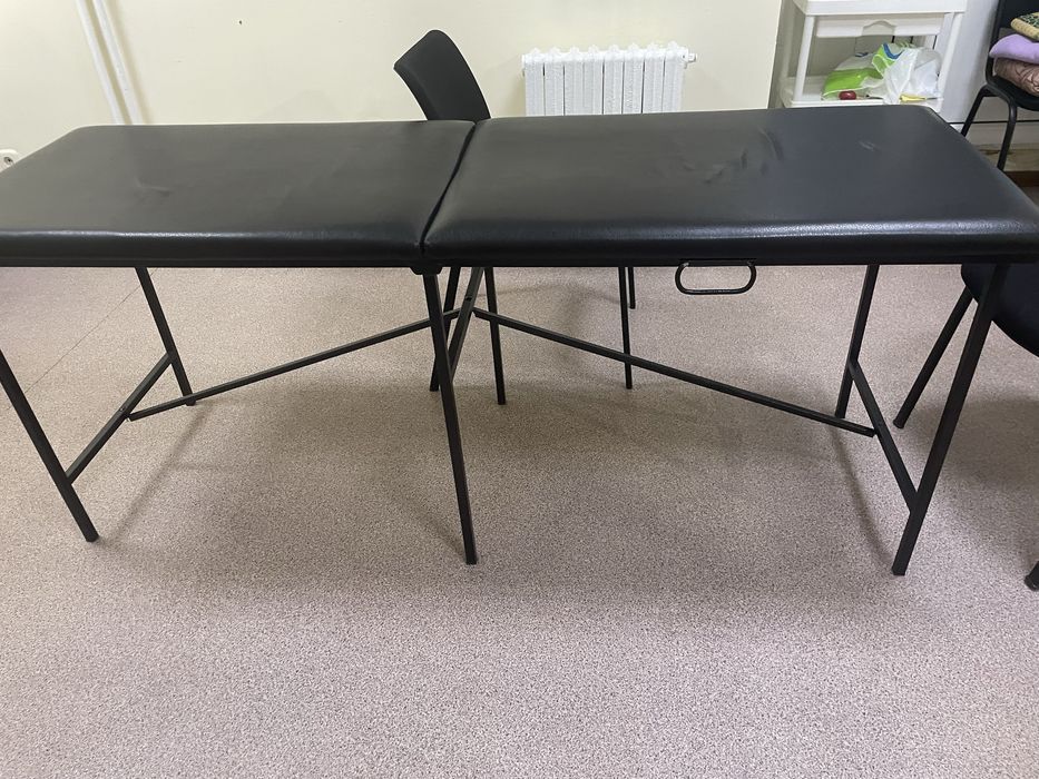 Кушетка массажная