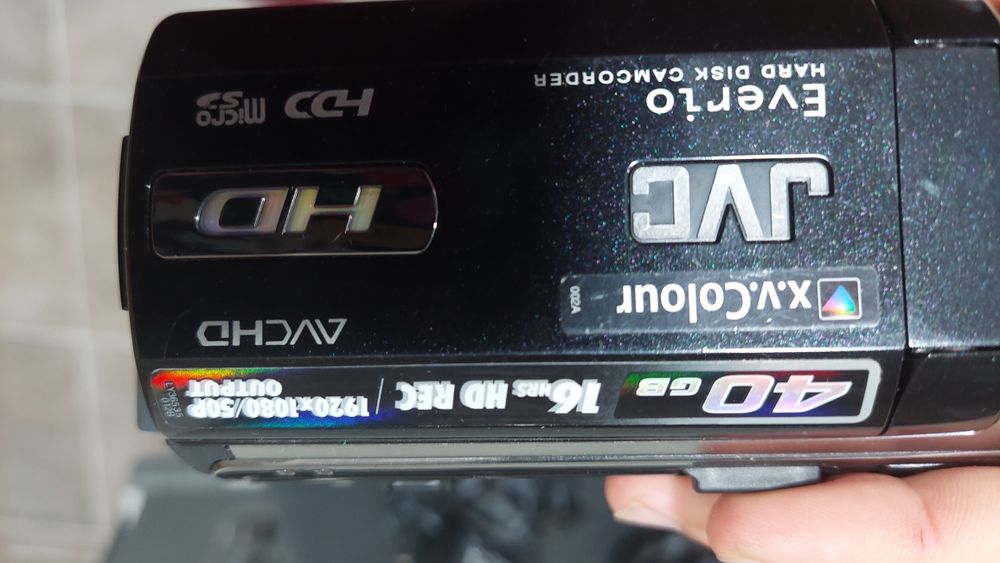 Видеокамера JVC Everio 40gb