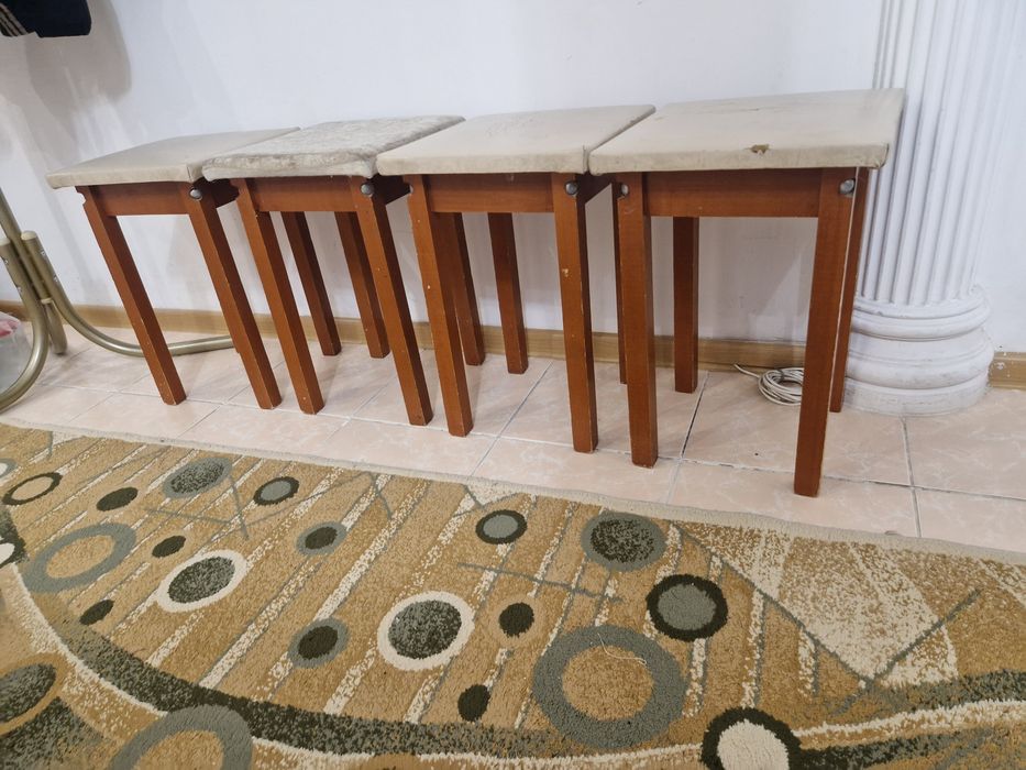 Продам табуретки