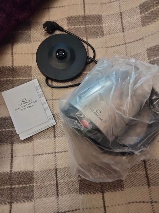 Titanium кана за вода