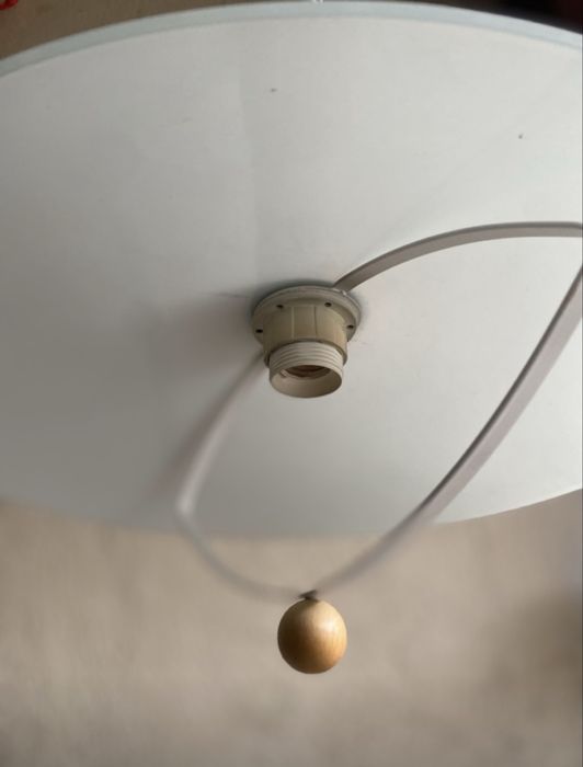 Lustra sau aplica tavan cu abajur sticla