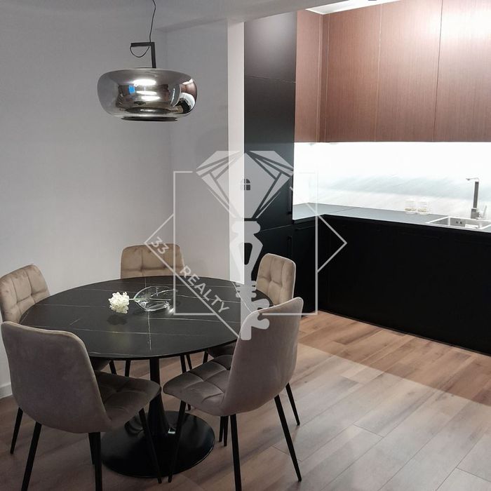 Продава се Двустаен апартамент в Пловдив, Остромила - 86 кв.м за 2070 €/кв.м - Снимка #2