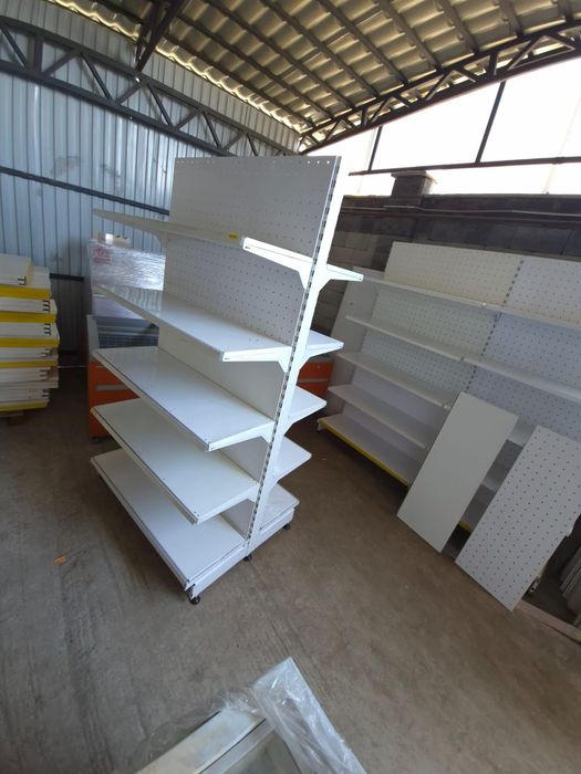 Двухсторонний пристенный полки