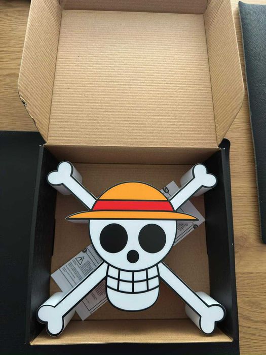 Lampa One Piece Luffy Jolly Roger – ABYstyle – Noua in Cutie