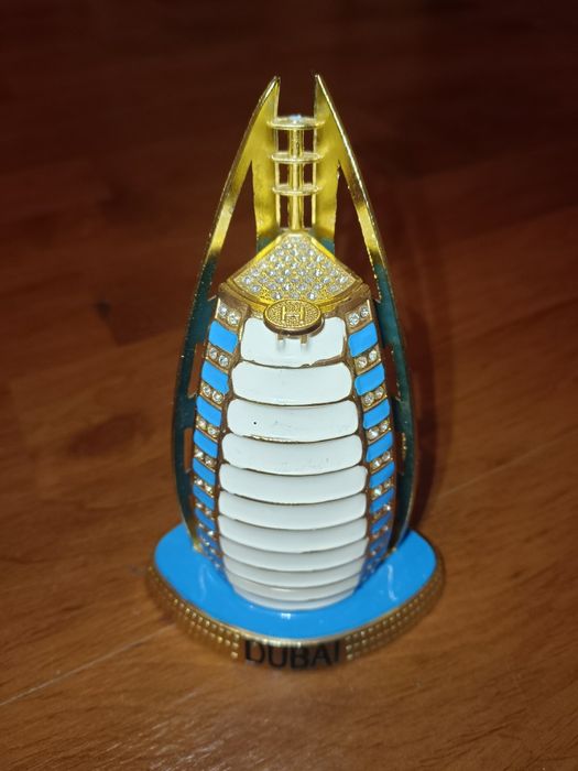 Срочно продам новый статуэтки