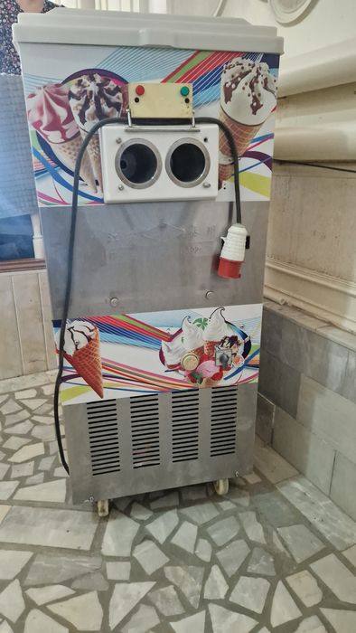 Фрезер, мороженое аппарат