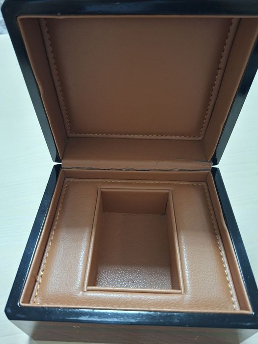 AP audemars piguet sotiladi