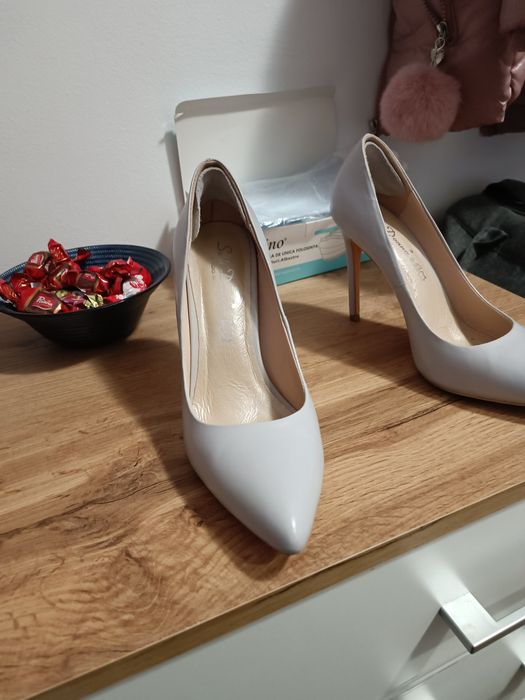 Vand pantofi piele Benvenutti