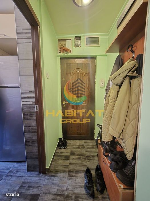 2 camere, semidecomandat, etaj 2/4, zona Piata Resita