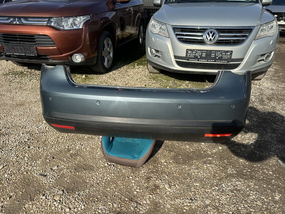 Задна броня комплект за Фолксваген Джета,VW Jetta!!!