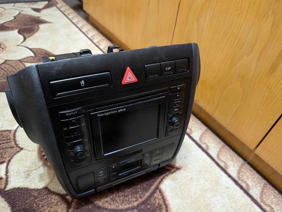 Навигация 2 din за audi a3 8l