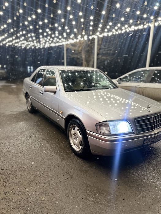 Мерседес бенз С220