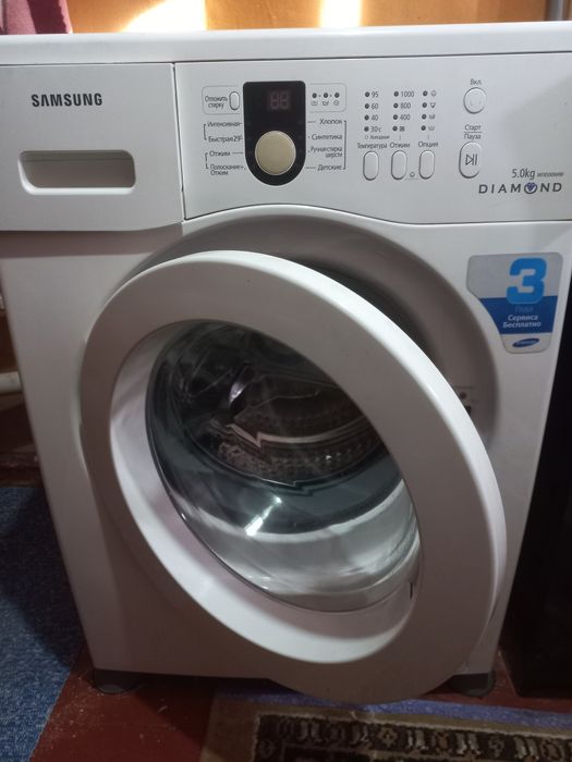 Стиральная машинка в хорошем состоянии