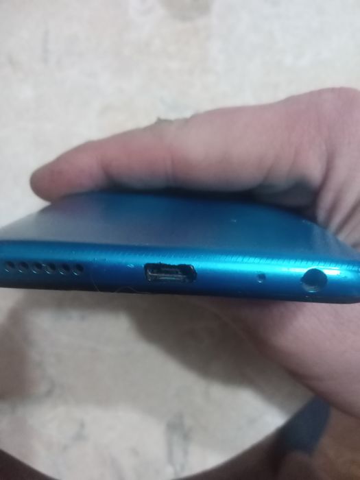 Смартфон Vivo y 1s на запчасти