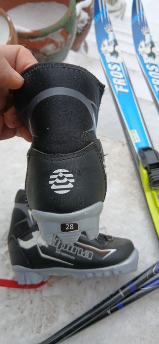 Пълен комплект за ски бягане Fischer(дете, размер 28)