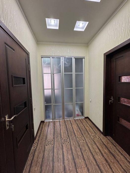 Продаётся квартира в р-не Яккасарай, Шота Руставели,Монумент м., 3/3/4