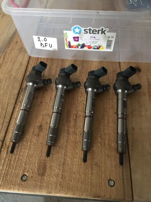 Injectoare 2.0 TDI 04L130277AC Audi Q3 VW Tiguan II Passat B8