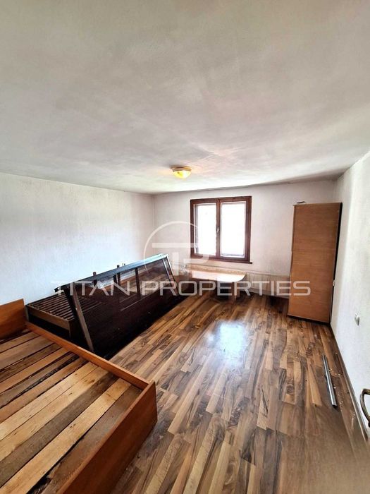 Продава се Четиристаен апартамент в Чепеларе - 120 кв.м за 489 €/кв.м - Снимка #9