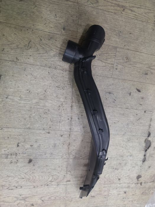 monza balka,radiator,bamfer,fara,kapotlar bor