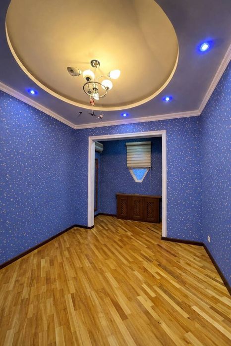 Продаётся 5ком на Дархане 108м2 ор-р: Кафе Bon