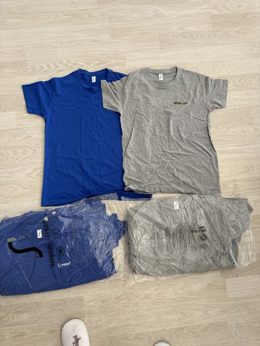 Футболки новые продам