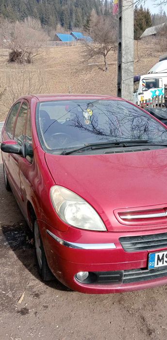 Vand sau schimb xsara picaso.1.6hdi
