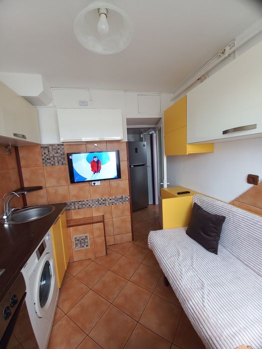 Inchiriez-ap. 1 camera