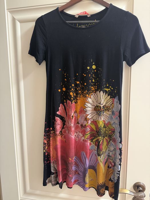 Rochie casual neagra /multicolor Desigual