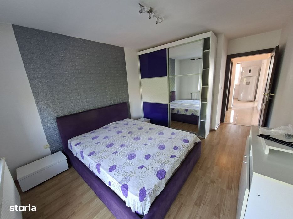 Apartament cu 3 camere si garaj - super pret