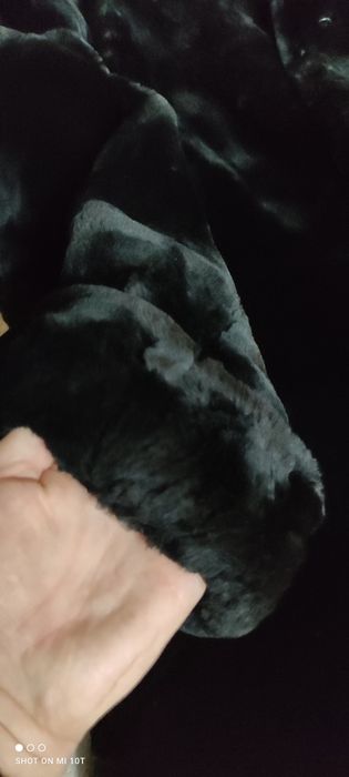 Продам шубу в отличном состоянии