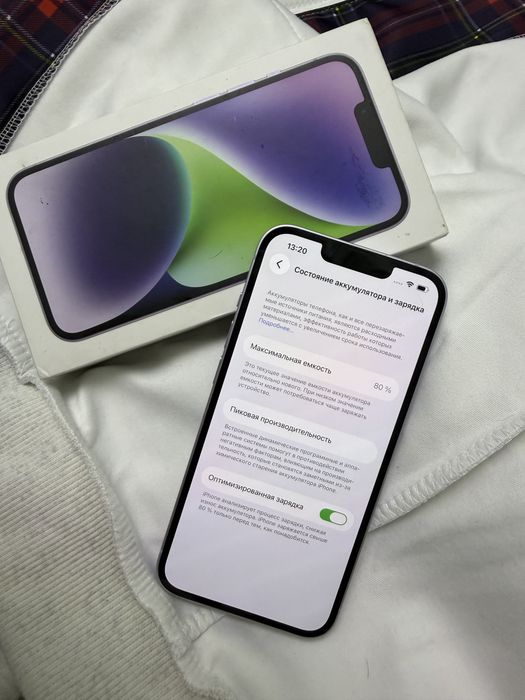 Продам iPhone 14