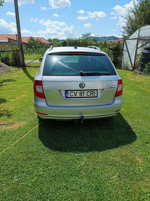 SKODA Superb 2011 — imagine 4