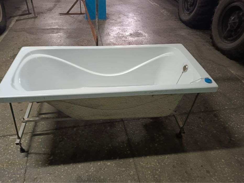 Продам вашшу 150*70см акрил