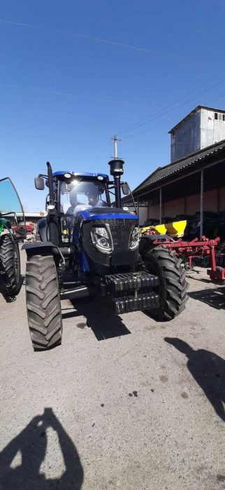 Traktor Lovol 1454 - Lizing