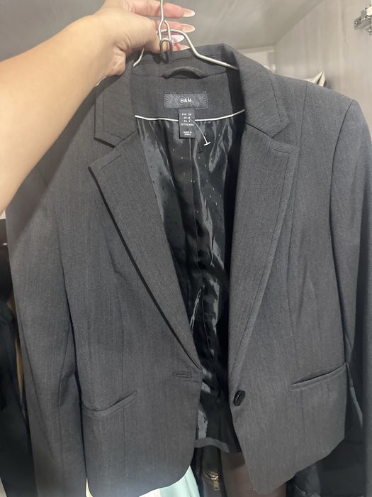 Продаю пиджак H&M